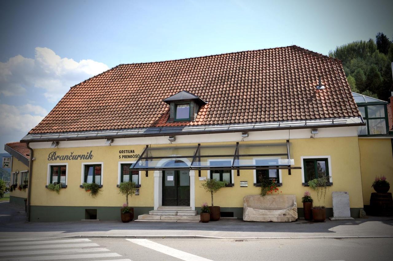 Gostilna In Prenocisca Brancurnik Hotel Prevalje Exterior photo